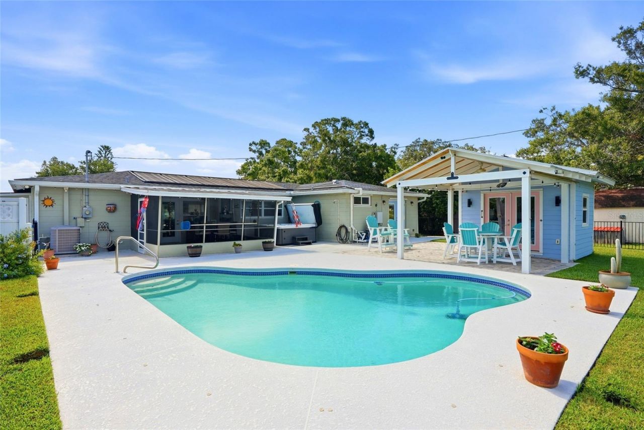 4822 60th Way N, Kenneth City, FL 33709 Photo