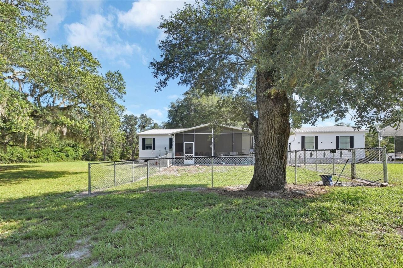 38846 Forest Drive, Eustis, FL 32736 Photo