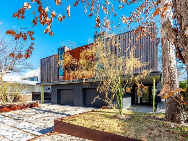 3305 Garden Villa LN, Unit B, Austin, TX 78704