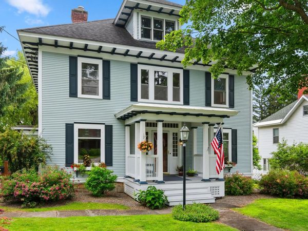 92 Bank Street, St. Albans City, VT 05478