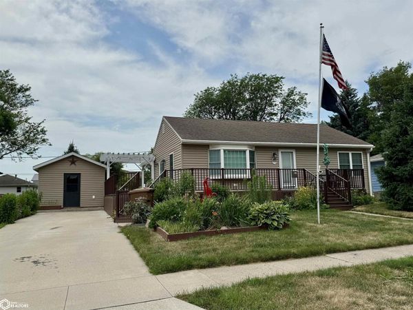 1517 Highland Drive, Carroll, IA 51401