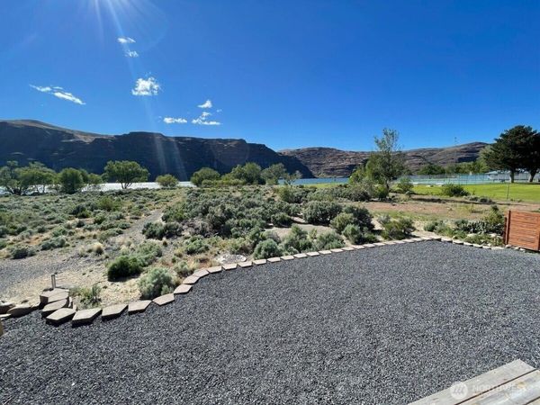 928 River Drive SW, Quincy, WA 98848