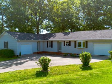 3942 Halehaven Drive, Paducah, KY 42001