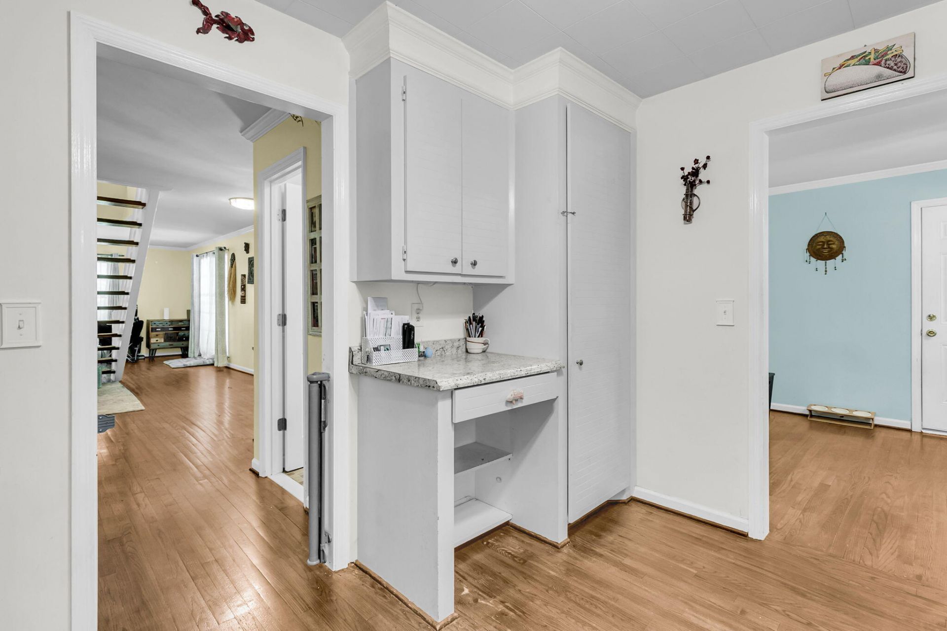 107 Westminster Avenue Photo 14