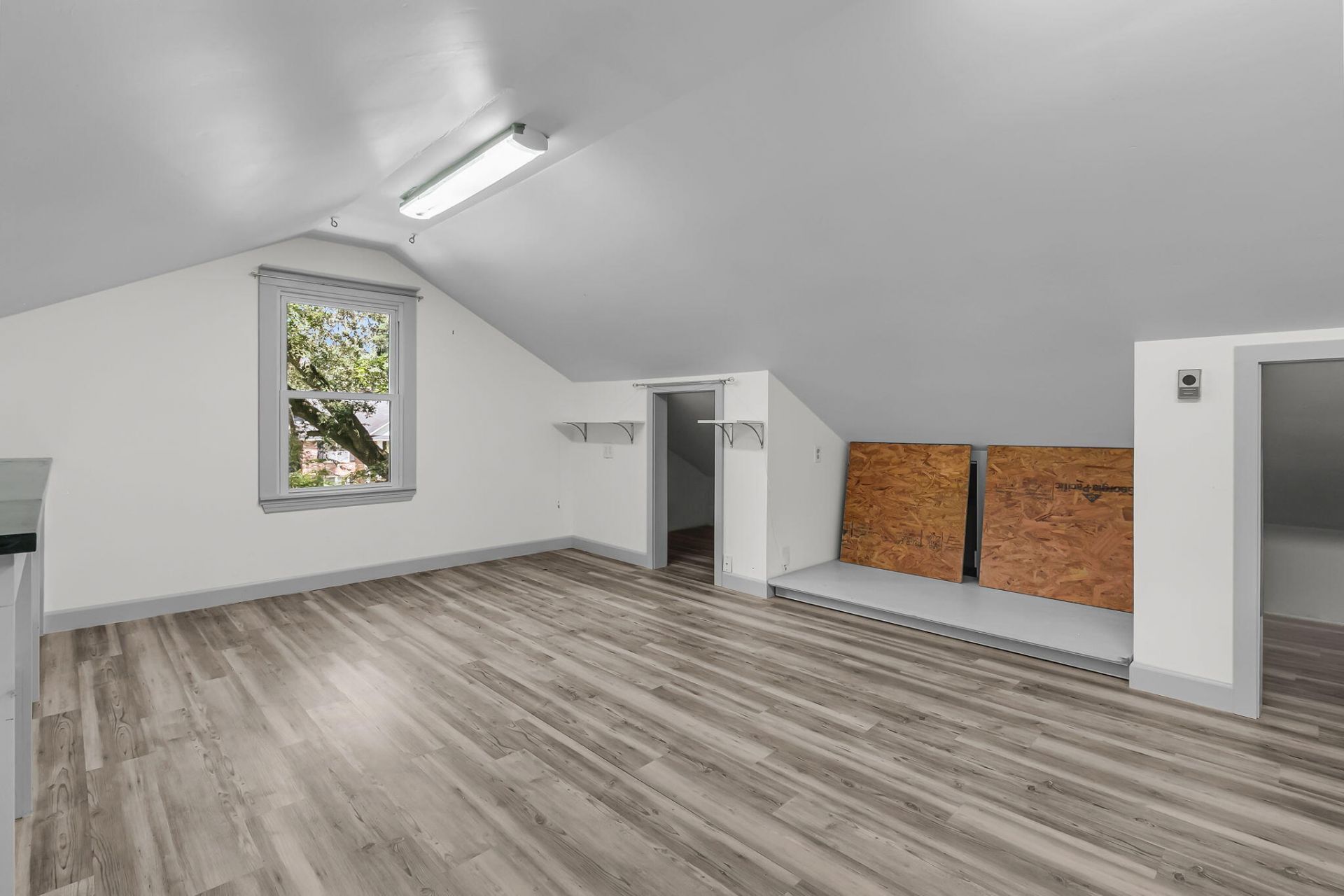 107 Westminster Avenue Photo 26