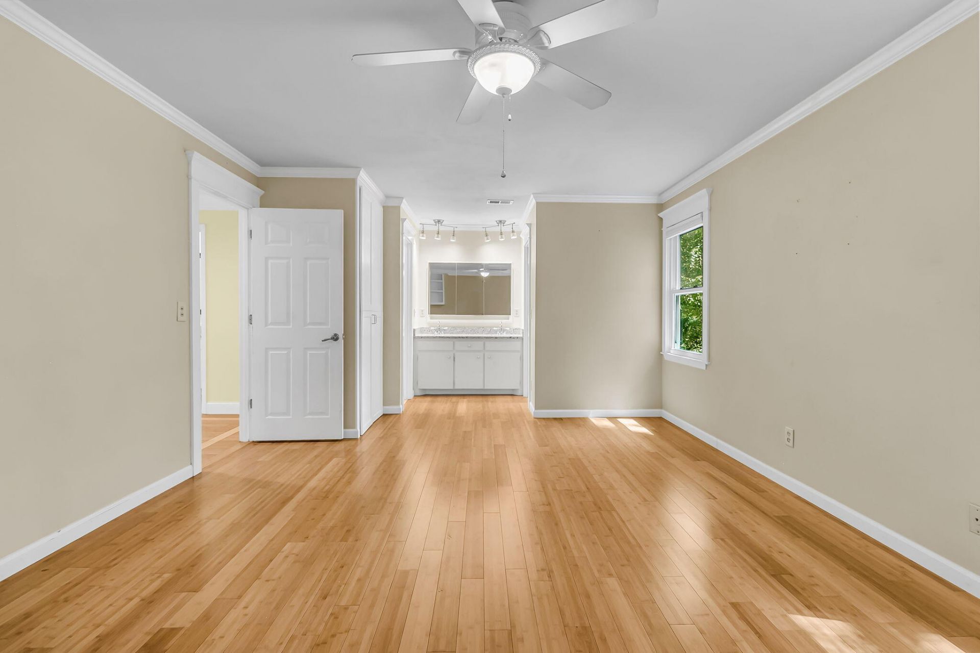 107 Westminster Avenue Photo 27