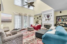 107 Westminster Avenue photo 4