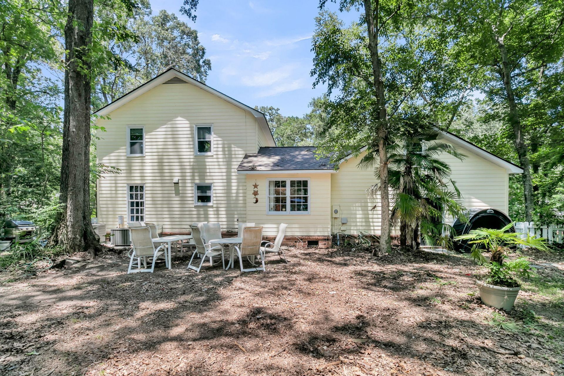 107 Westminster Avenue Photo 36