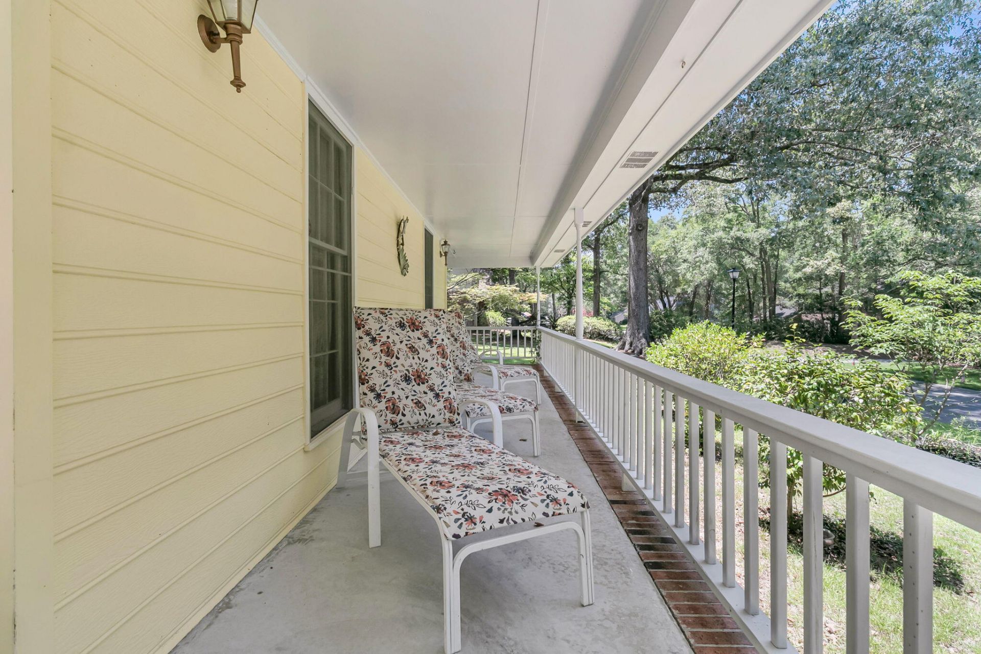 107 Westminster Avenue Photo 46