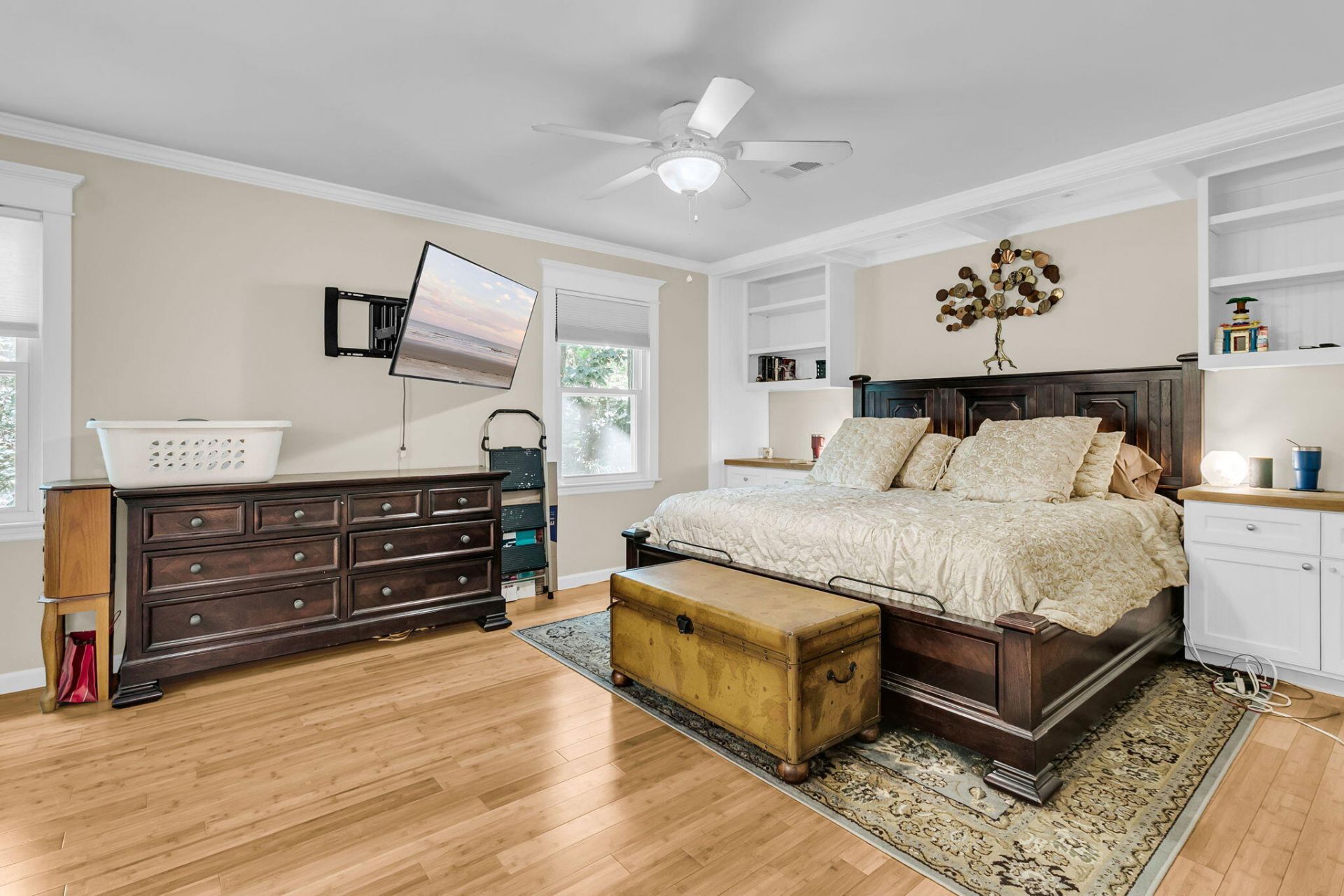 107 Westminster Avenue Photo 5