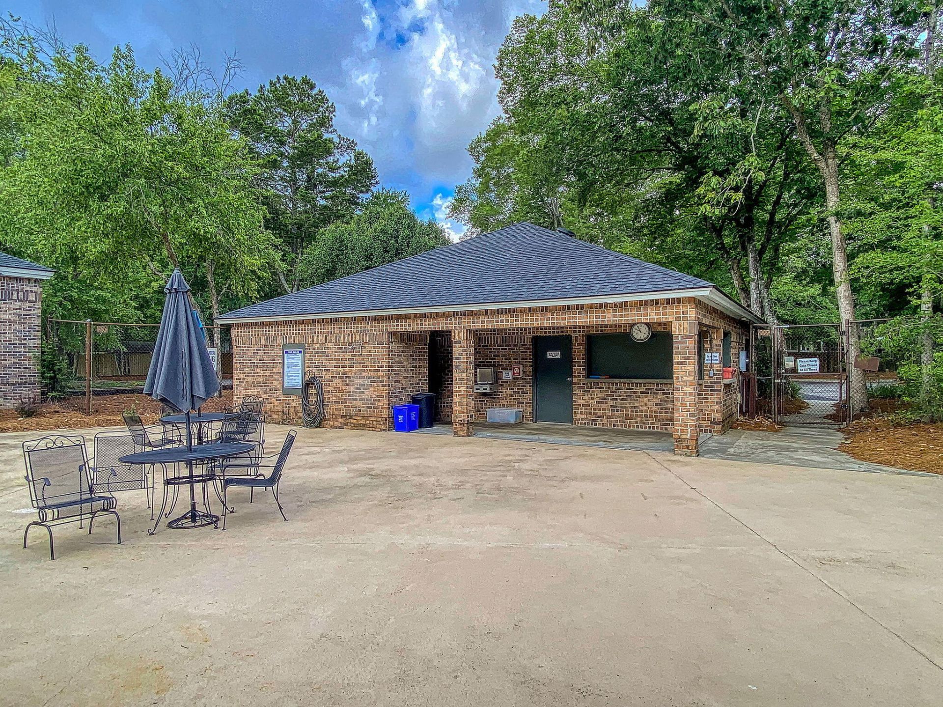 107 Westminster Avenue Photo 55