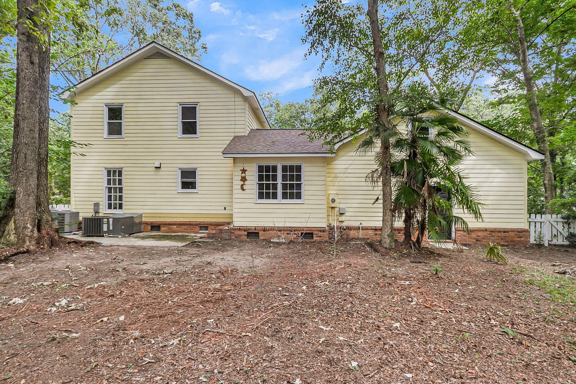 107 Westminster Avenue Photo 57