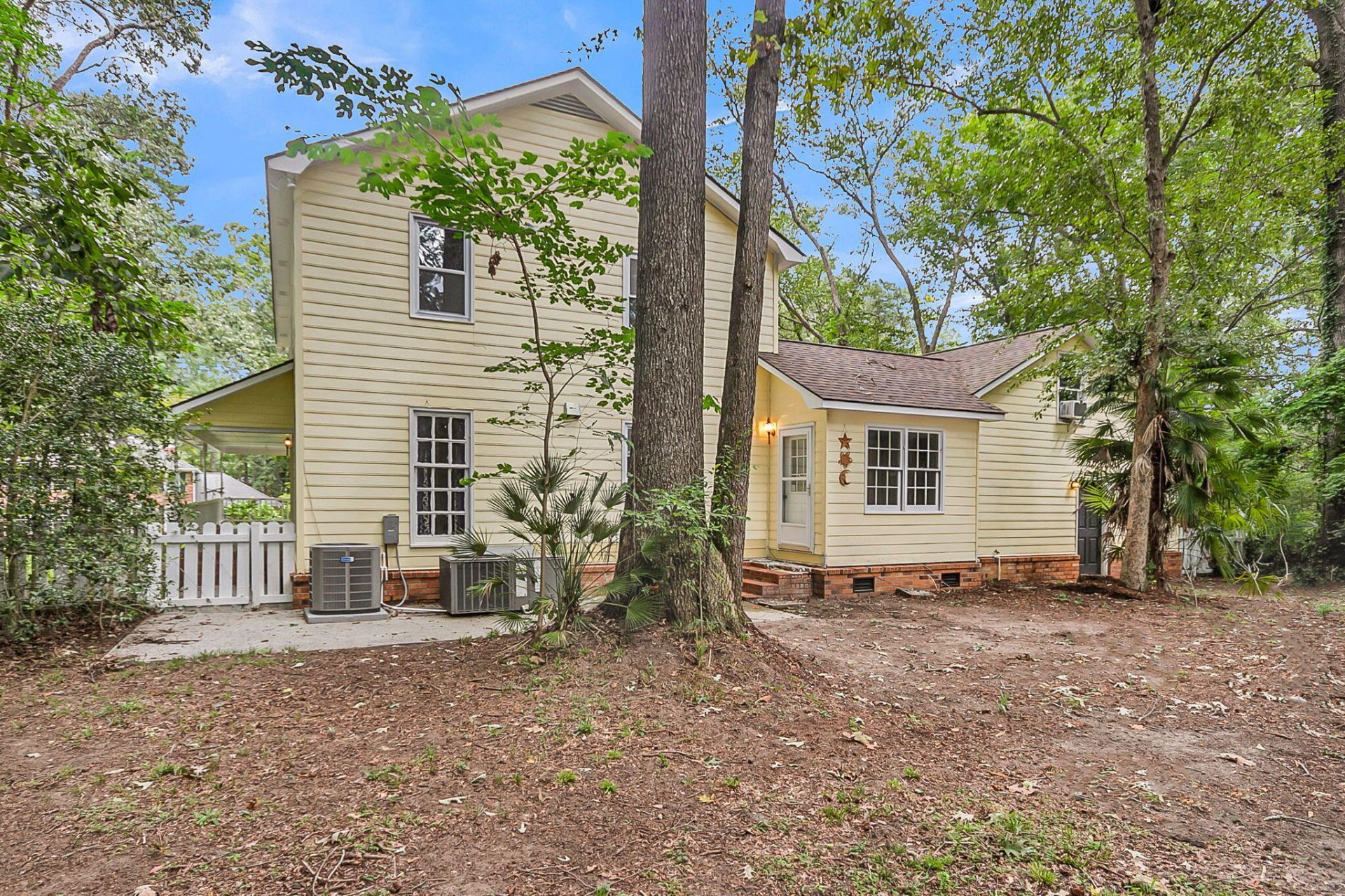107 Westminster Avenue Photo 59