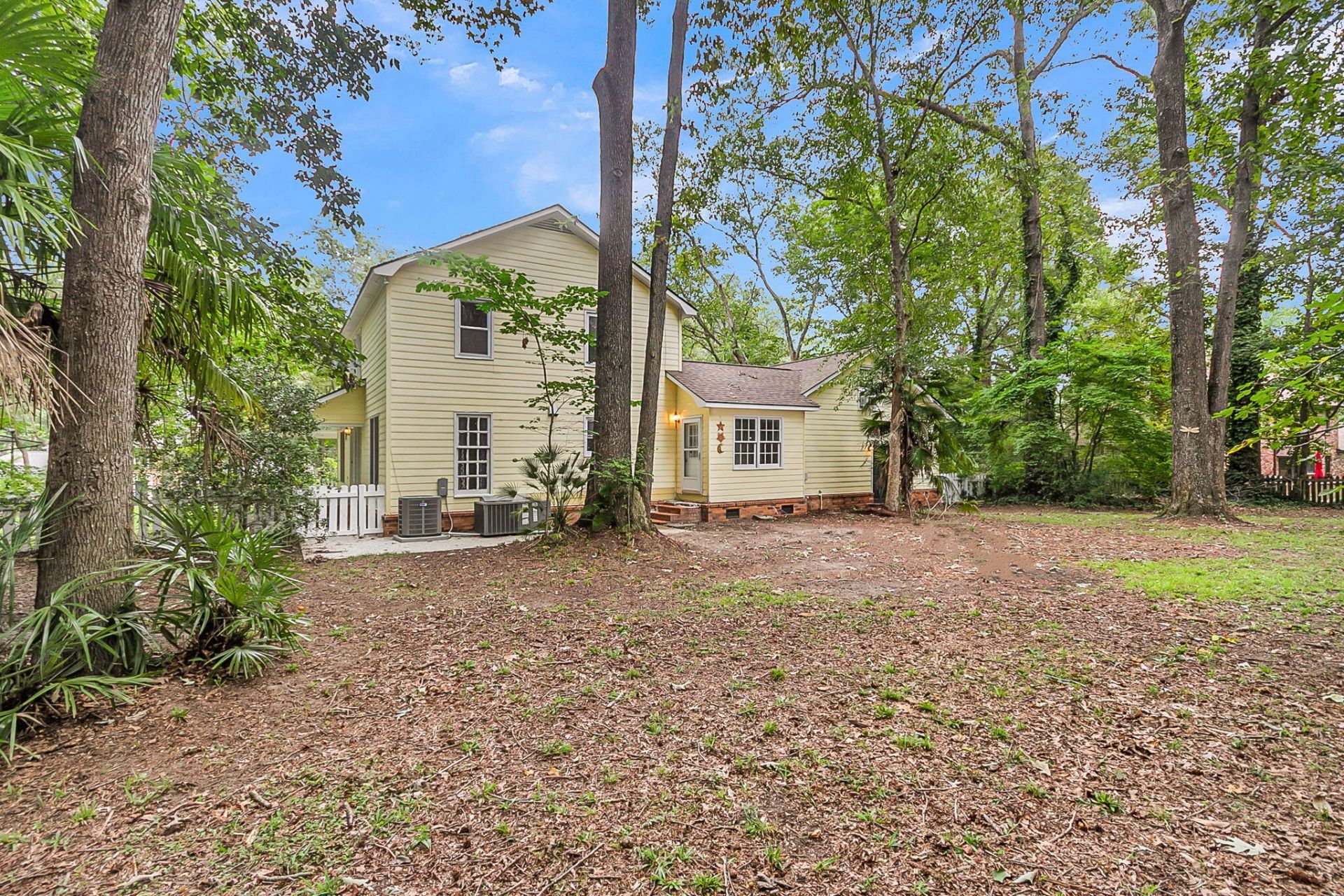 107 Westminster Avenue Photo 61