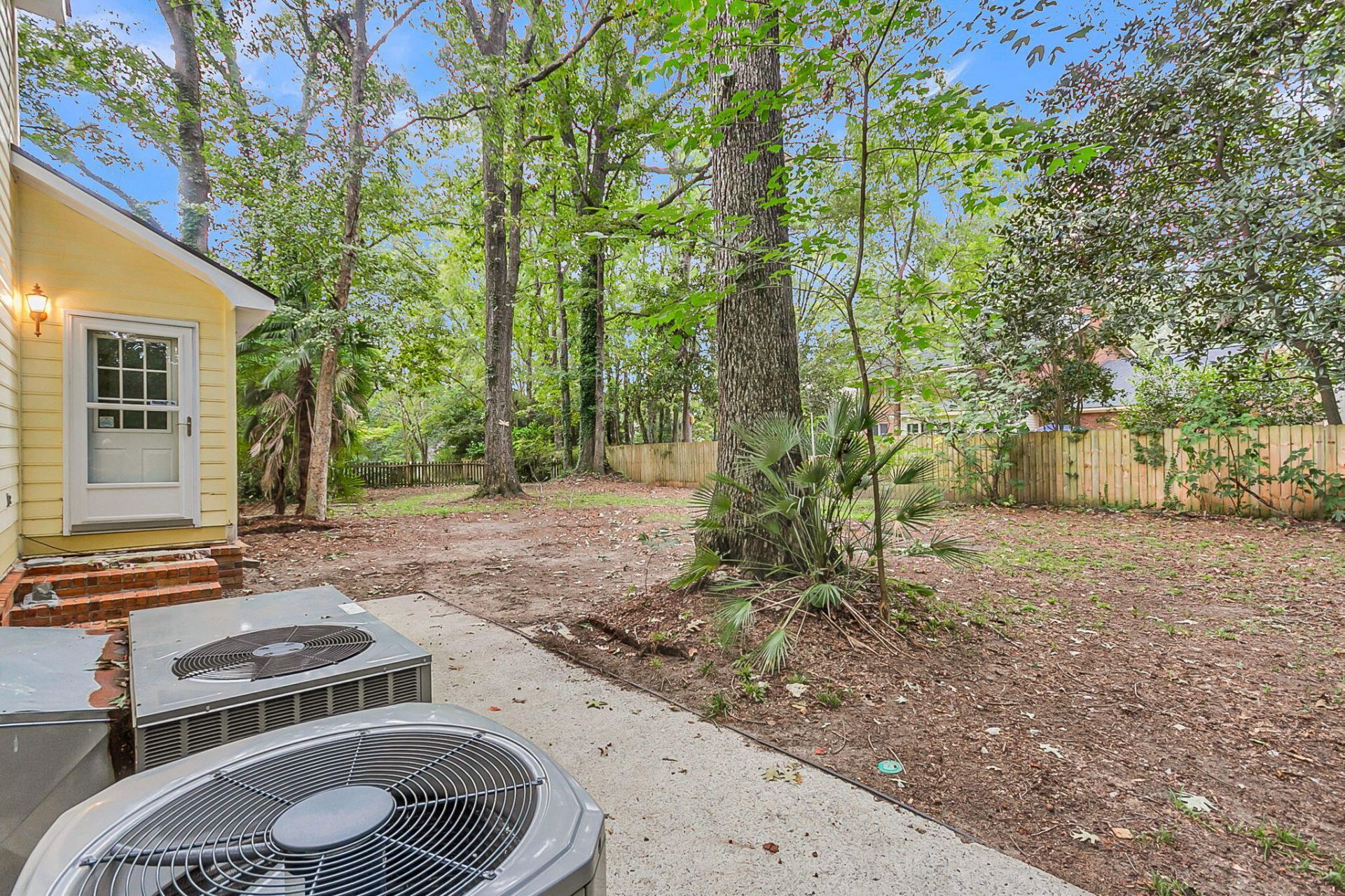 107 Westminster Avenue Photo 65