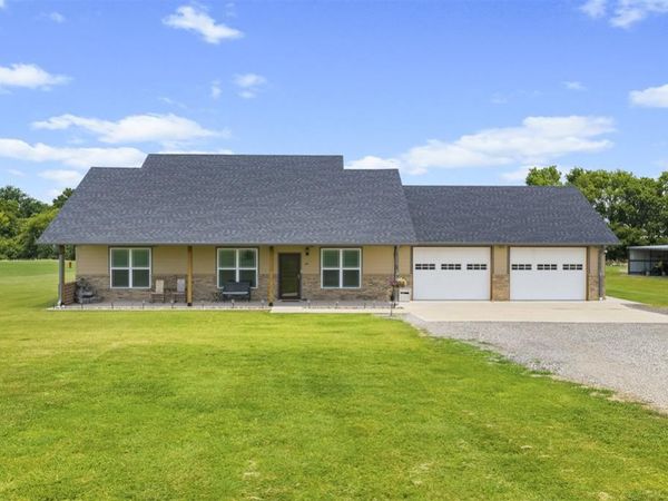 28617 HWY 7 Highway, Davis, OK 73030