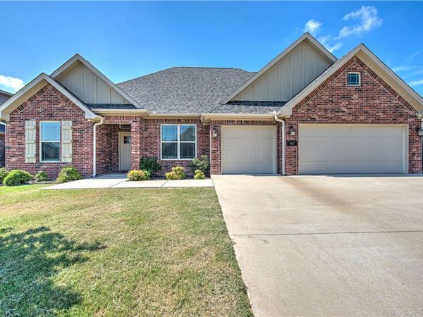 467 Tartaglia Avenue , Tontitown, AR 72762