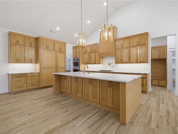 12412 Wildwood Drive , Rogers, AR 72756