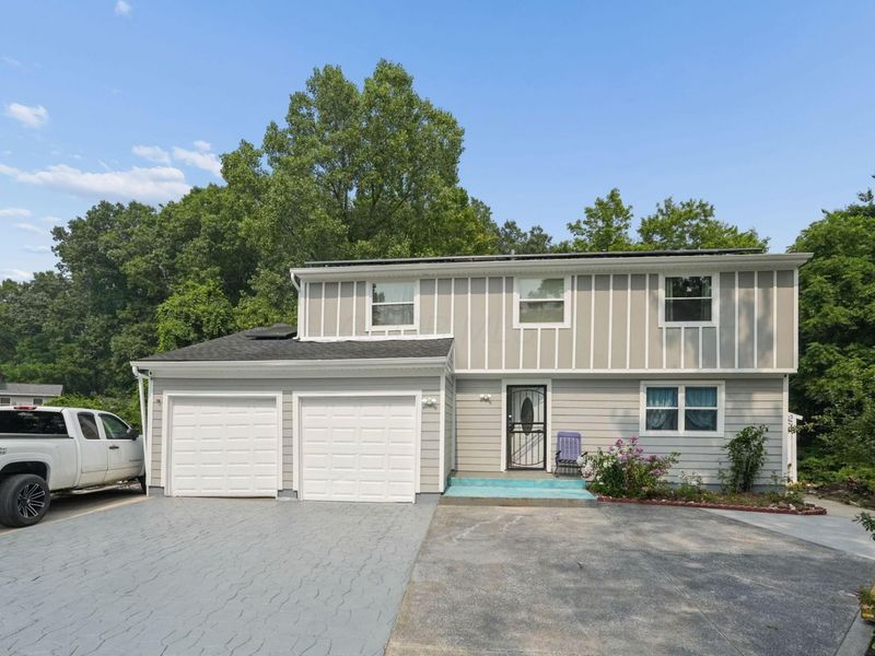 2622 Hingham Lane, Columbus, OH 43224 Photo 2