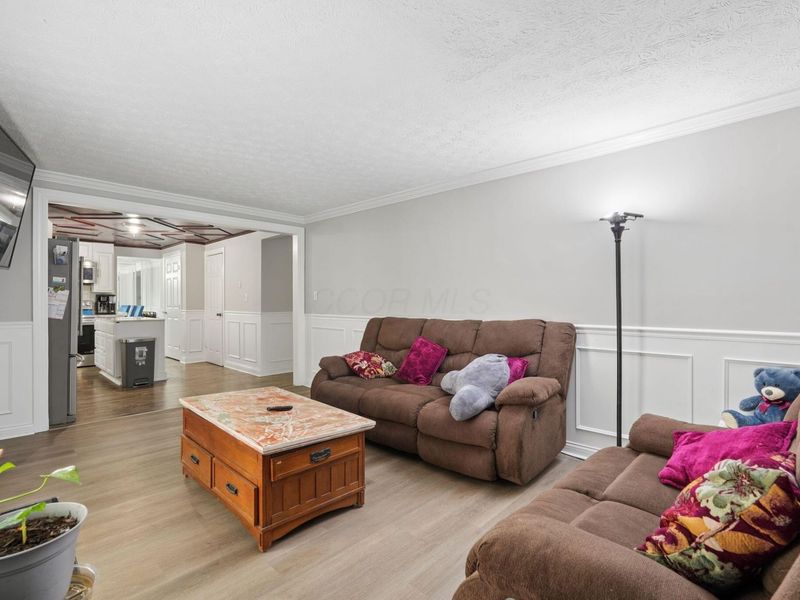 2622 Hingham Lane, Columbus, OH 43224 Photo 8