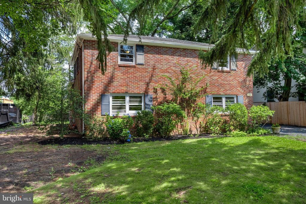 72 Clearview Avenue, Princeton, NJ 08540 Main Photo