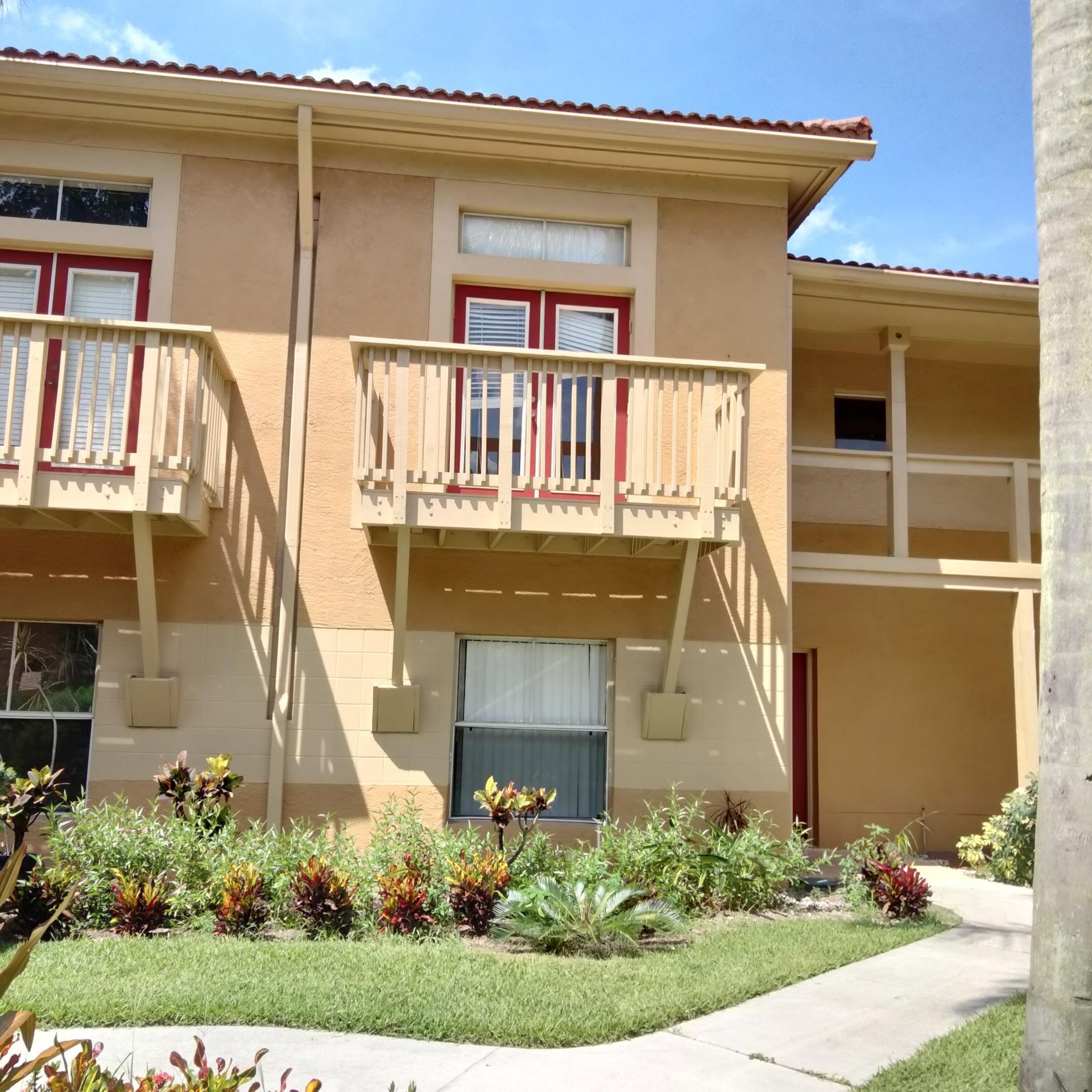 4759 Via Palm Lakes, Unit 305, West Palm Beach, FL 33417 Photo