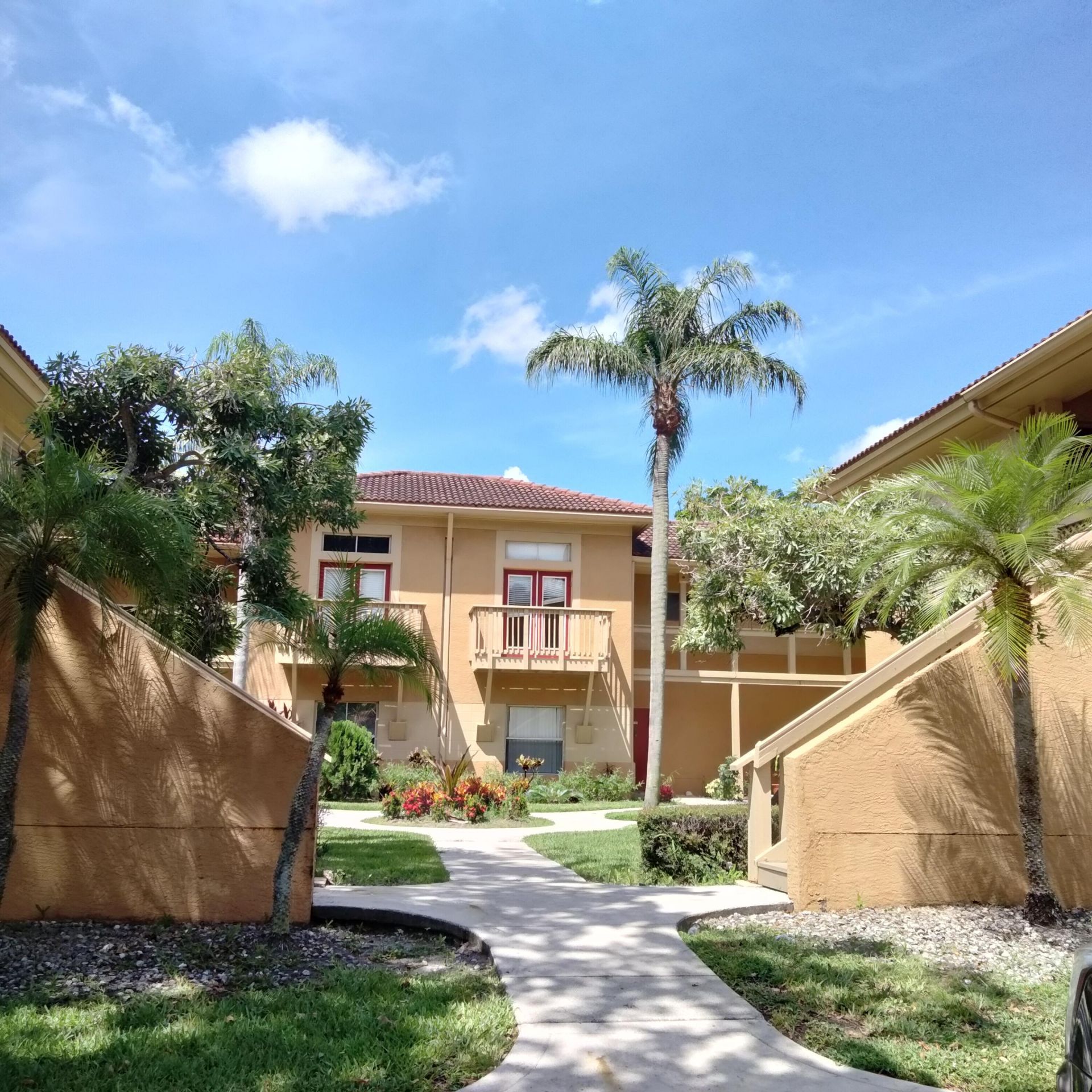 4759 Via Palm Lakes, Unit 305, West Palm Beach, FL 33417 Photo
