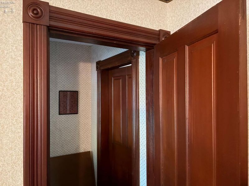1300 Catawba Avenue, Put in Bay, OH 43456 Photo 9