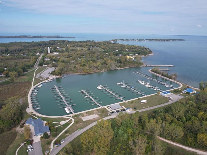 403 Runkel Road, Middle Bass Island, OH 43446 Photo 19
