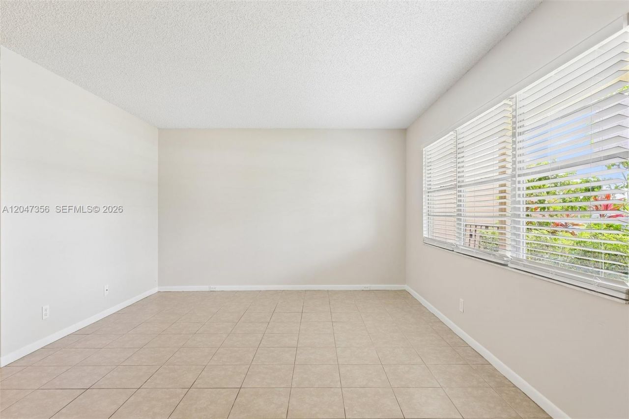 13455 SW 9th Ct , Unit 108J, Pembroke Pines, FL 33027 Photo