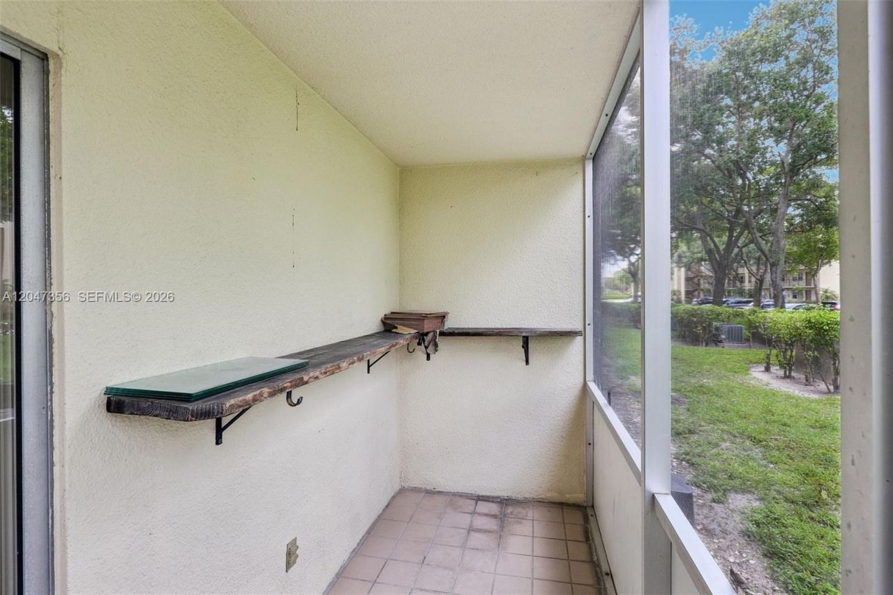 13455 SW 9th Ct , Unit 108J, Pembroke Pines, FL 33027 Photo