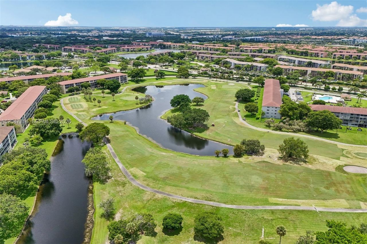 13455 SW 9th Ct , Unit 108J, Pembroke Pines, FL 33027 Photo