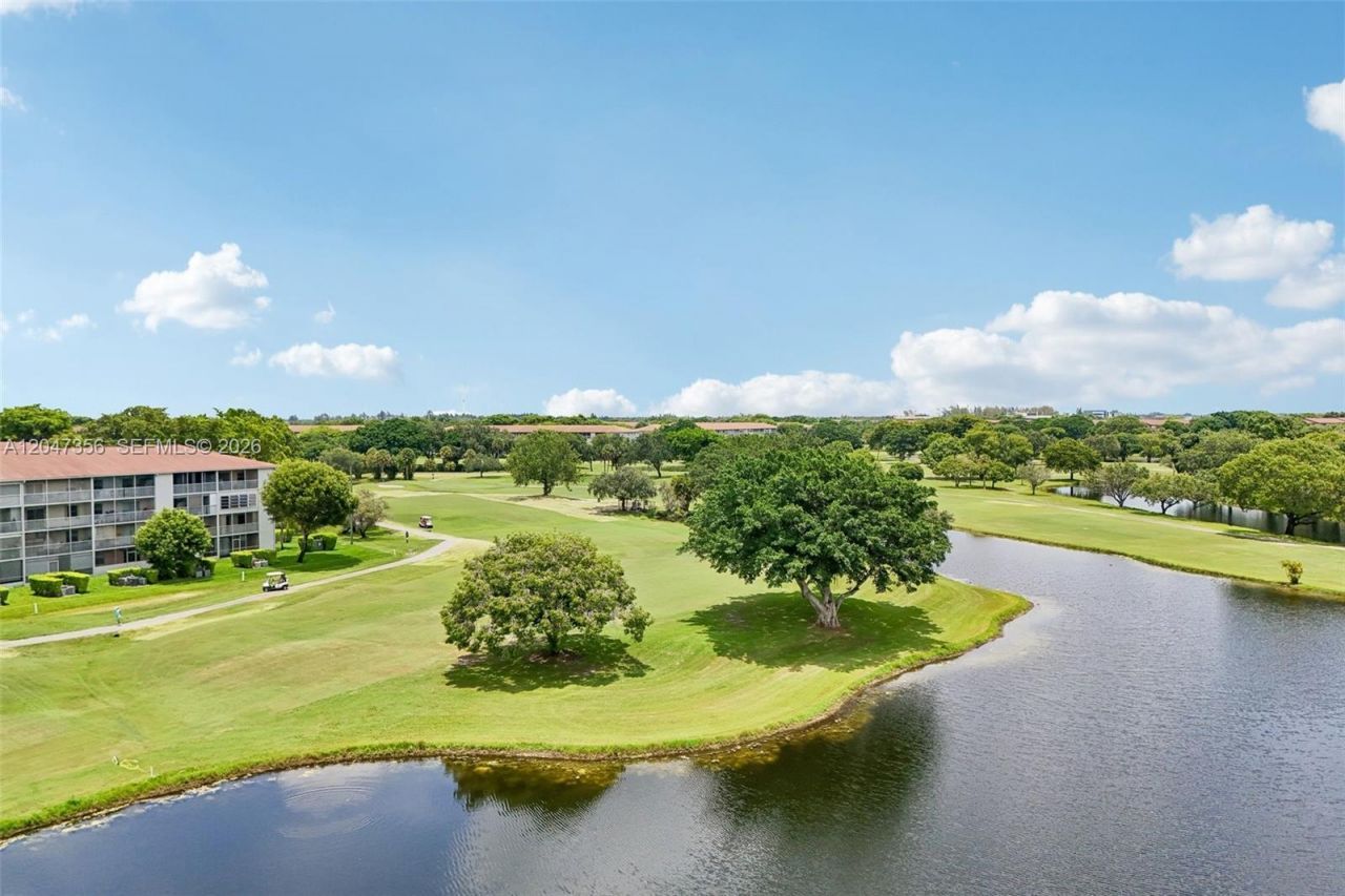 13455 SW 9th Ct , Unit 108J, Pembroke Pines, FL 33027 Photo
