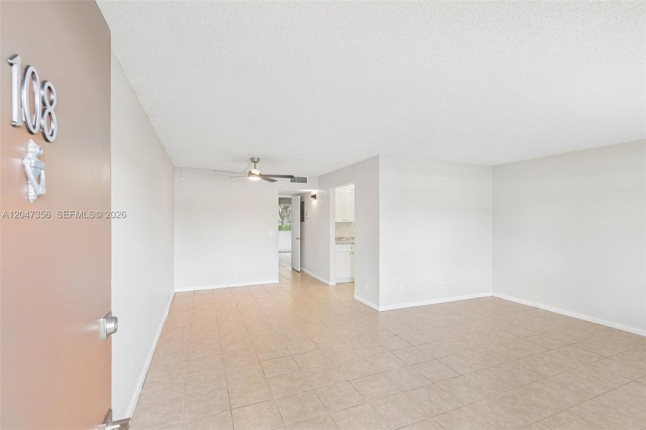 13455 SW 9th Ct , Unit 108J, Pembroke Pines, FL 33027 Photo