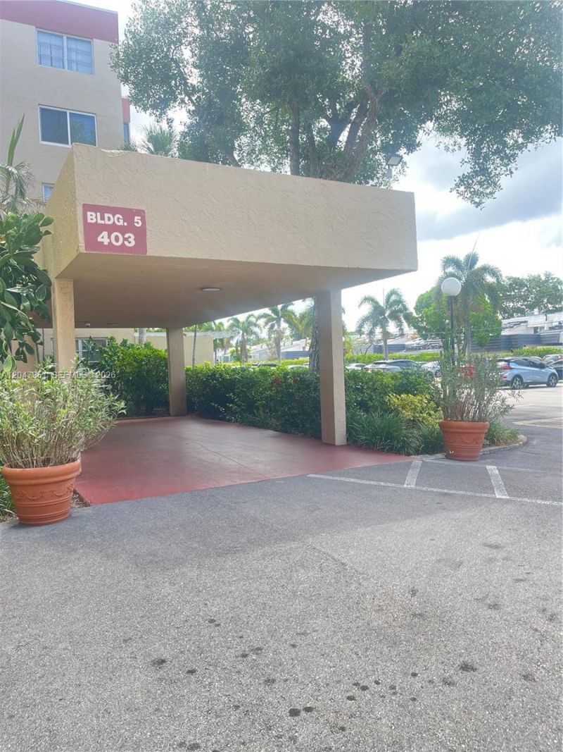 403 NW 68th Ave , Unit 206, Plantation, FL 33317 Photo