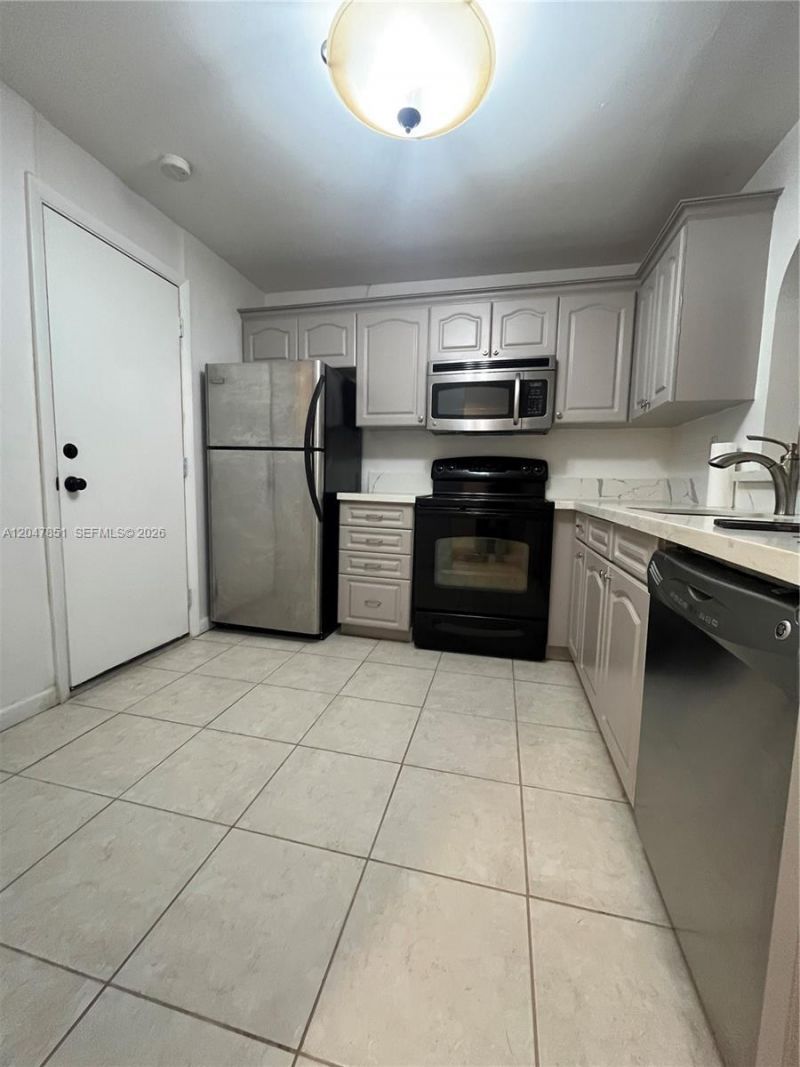 403 NW 68th Ave , Unit 206, Plantation, FL 33317 Photo