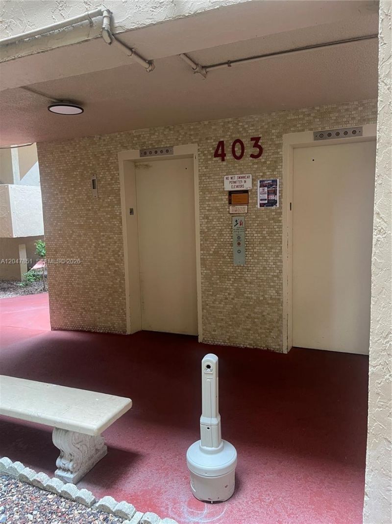 403 NW 68th Ave , Unit 206, Plantation, FL 33317 Photo