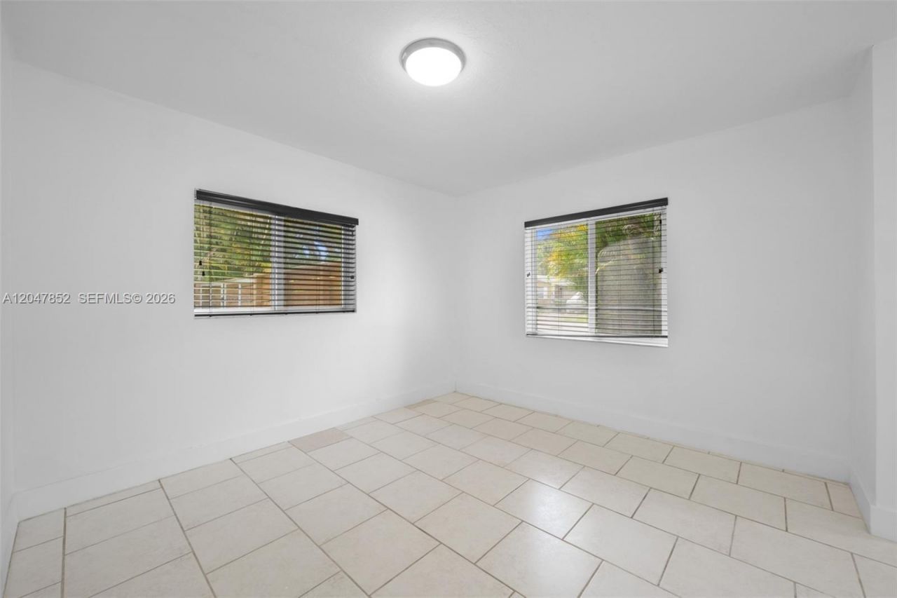 Please Call For Address, Fort Lauderdale, FL 33315 Photo