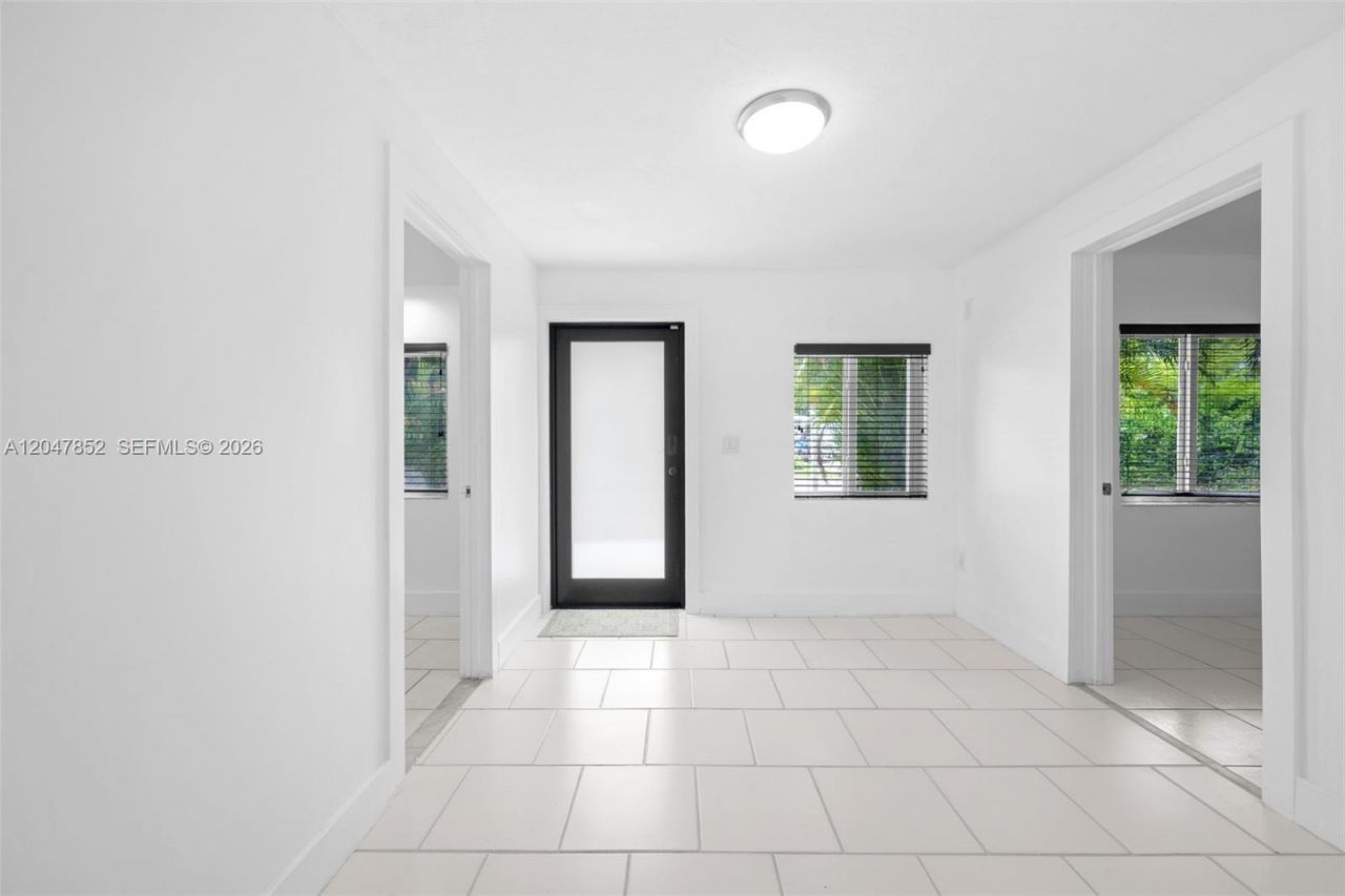 Please Call For Address, Fort Lauderdale, FL 33315 Photo