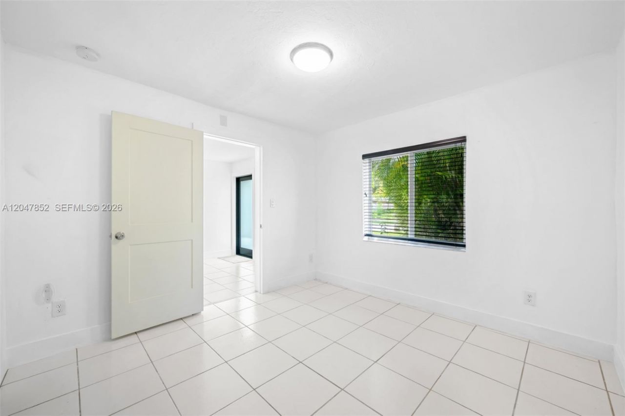 Please Call For Address, Fort Lauderdale, FL 33315 Photo