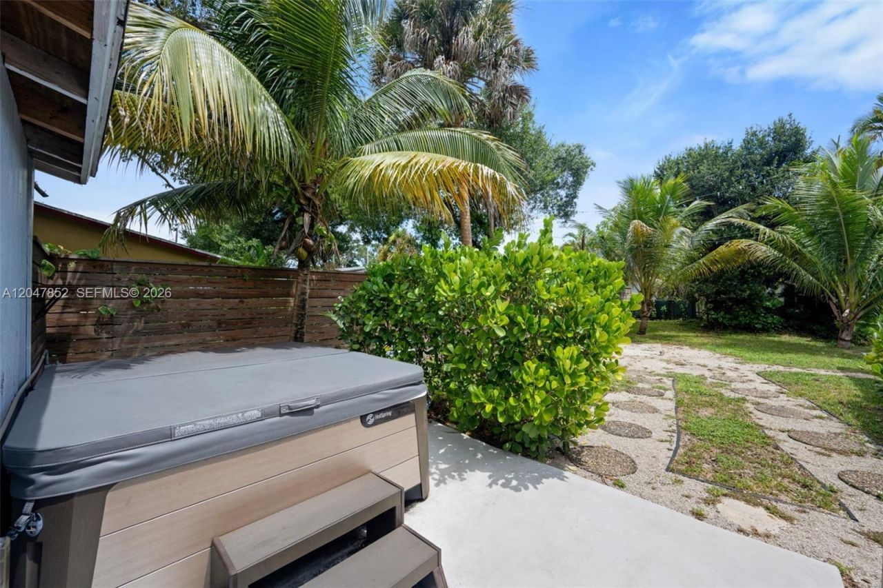 Please Call For Address, Fort Lauderdale, FL 33315 Photo
