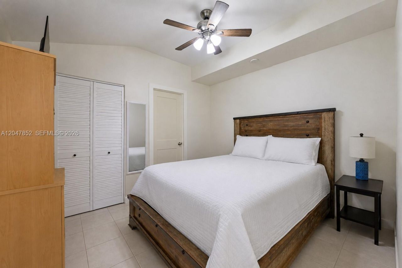 Please Call For Address, Fort Lauderdale, FL 33315 Photo