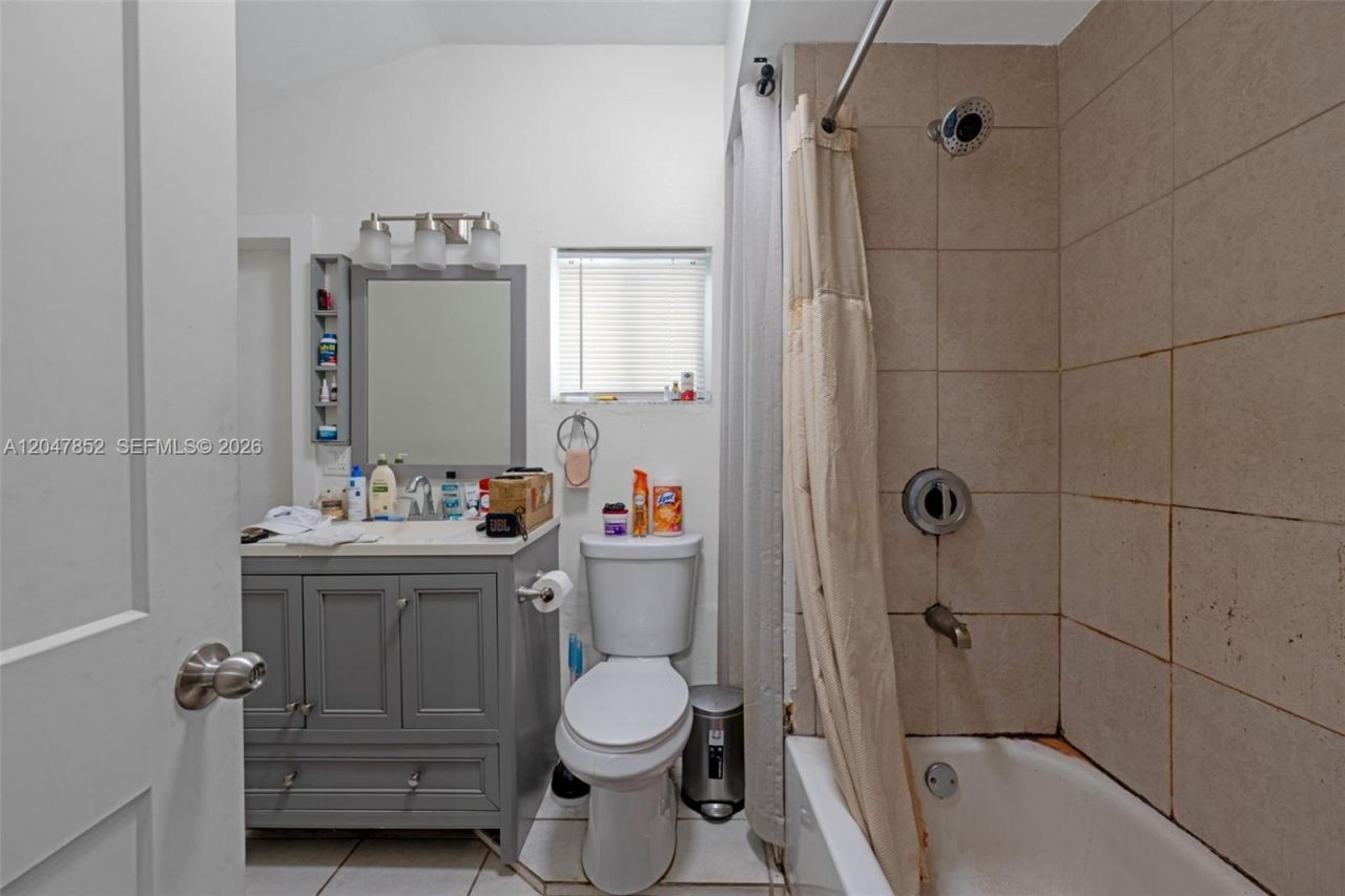 Please Call For Address, Fort Lauderdale, FL 33315 Photo