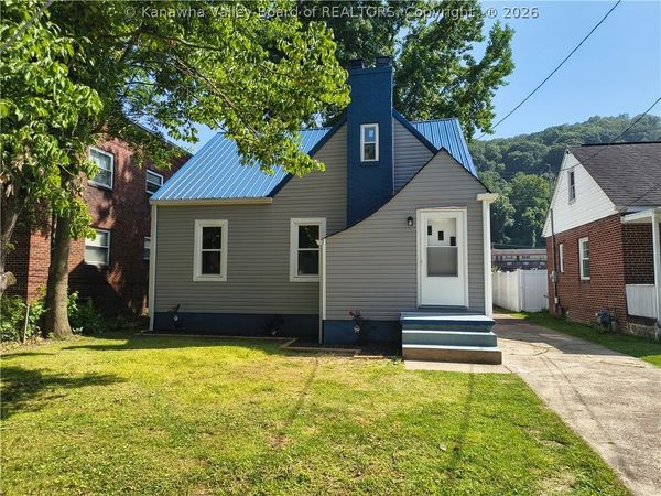 2925 Noyes Avenue, Charleston, WV 25304