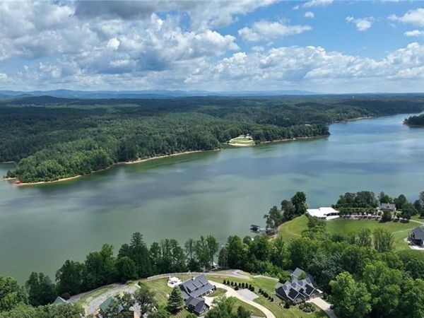 Lot 3 Lakepoint Drive, Wilkesboro, NC 28697