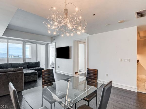 2700 S Las Vegas Boulevard , Unit 1305, Las Vegas, NV 89109