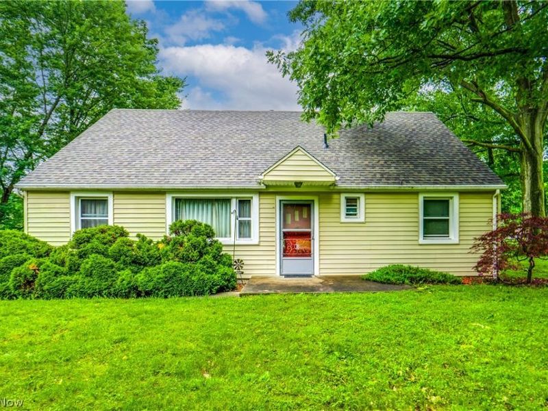 3565 Herbert Street, Mogadore, OH 44260 Photo 1