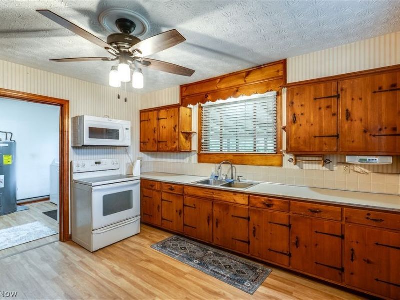 3565 Herbert Street, Mogadore, OH 44260 Photo 7