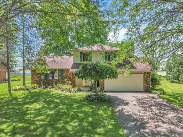 11 Roma Court SW, Etna, OH 43062