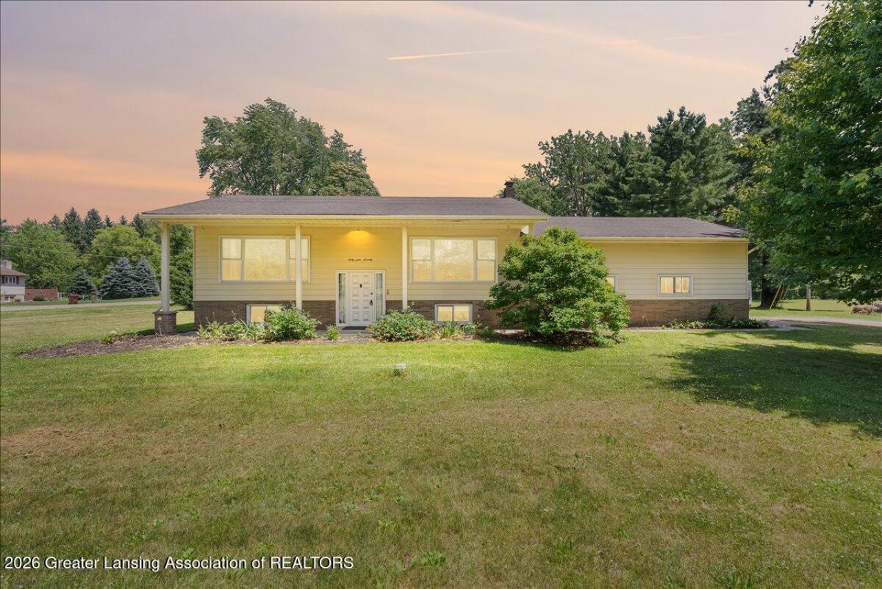 6970 Foster Road, Haslett, MI 48840 Main Photo